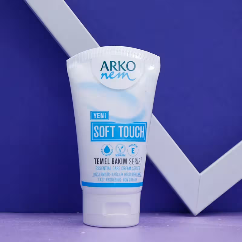 عمده فروشی کرم غیر چرب دست و صورت آرکو ARKO SOFT TOUCH حجم 60 میل 92878