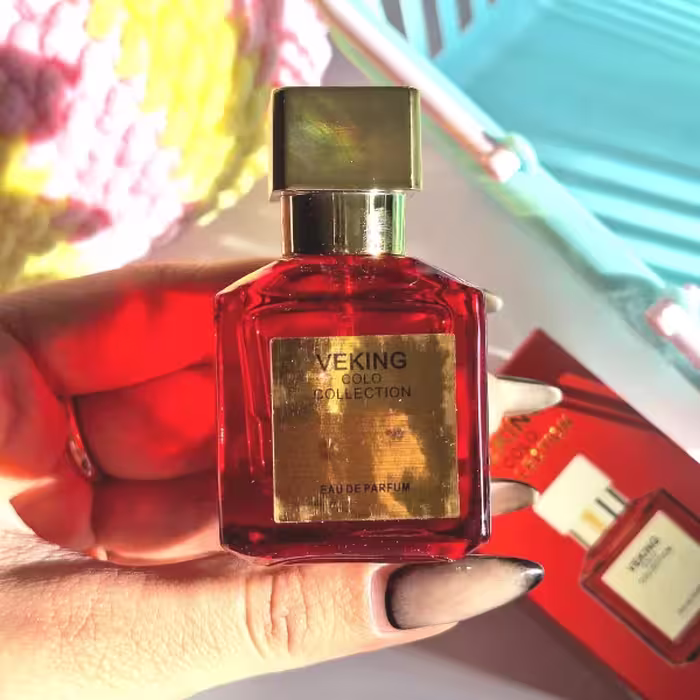 عطر جیبی 25 میل VEKING COLO با رایحه باکارات رژ قرمز