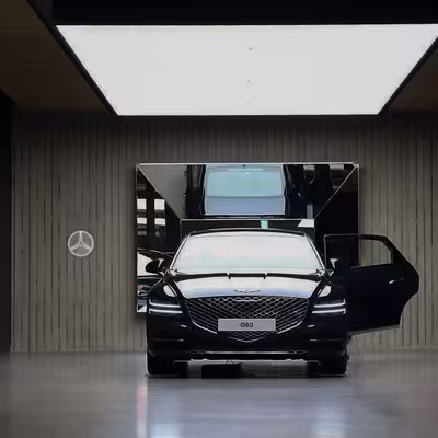 چراغ دیواری نئون دیزاین طرح Benz_WHT