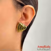 گوشواره دخترانه مینیمال طرح مثلث برجسته فشن رنگ طلایی کد GSH151782W