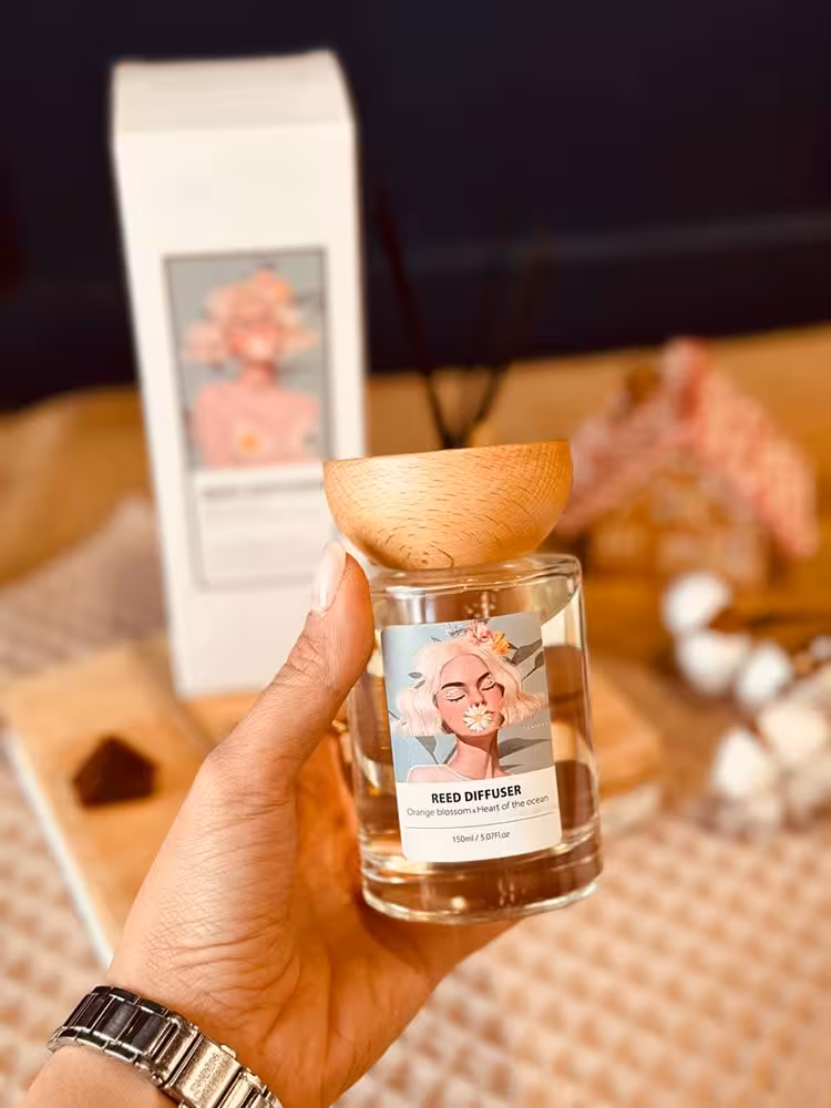 خوشبوکننده درب بامبو طرح دختر کدGH-229