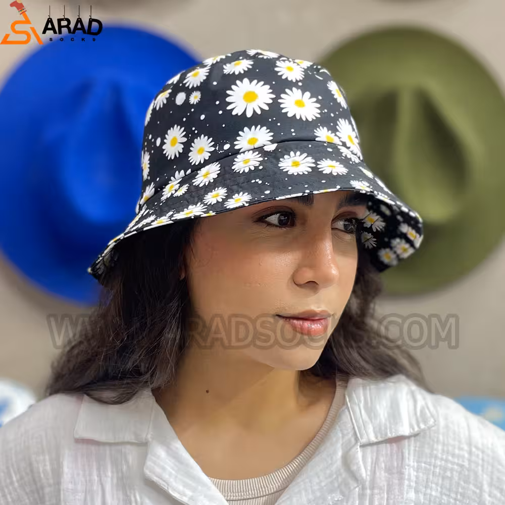 کلاه باکت مخمل طرح بابونه