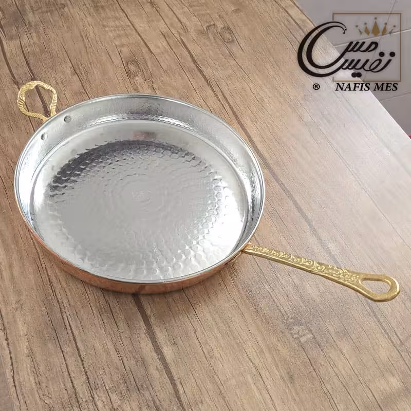 تابه مسی تک دسته برنجی سایز بزرگ چکشی زنجان