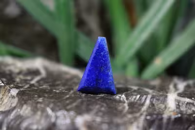 لاجورد اصل افغانستان