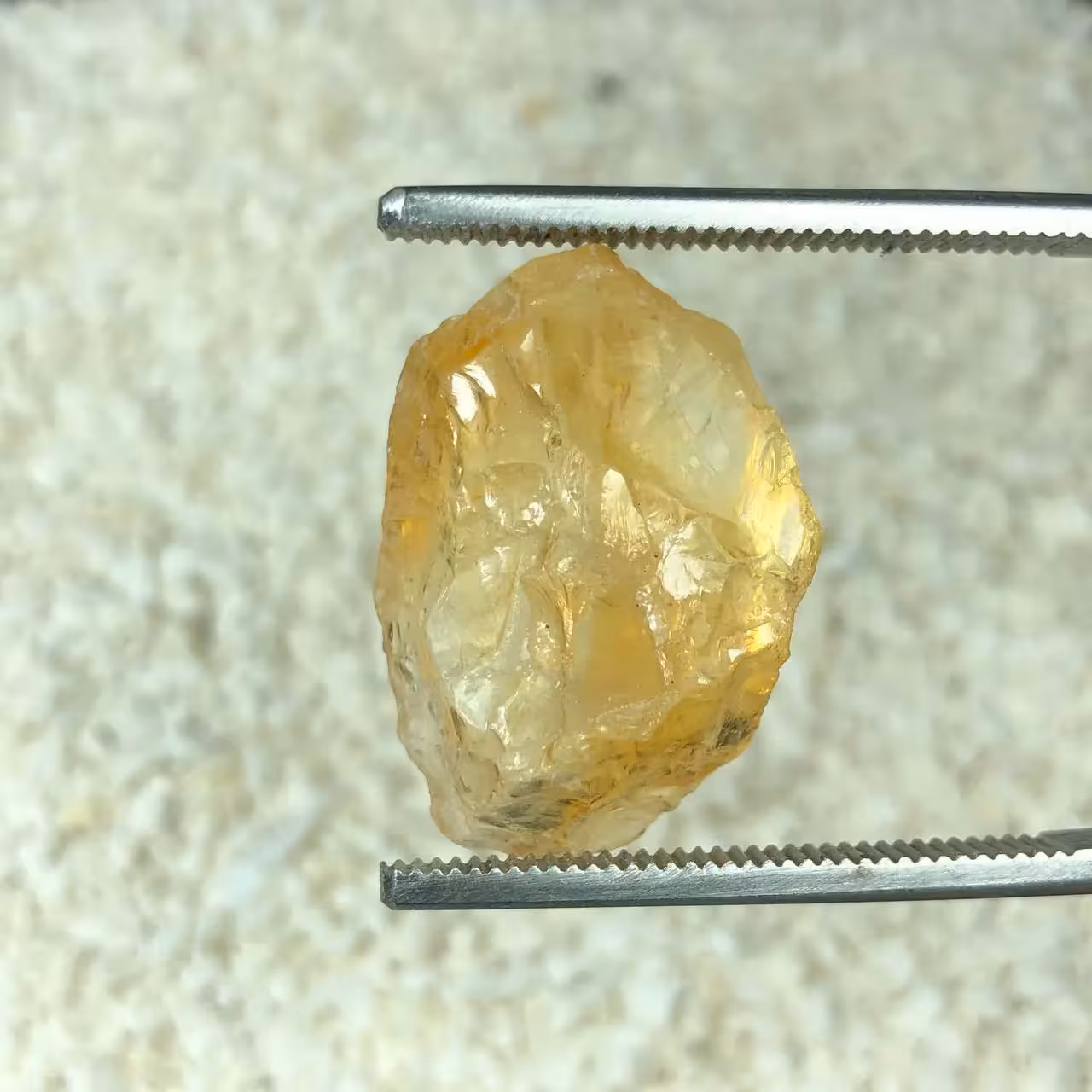 سنگ سیترین اصل تراش نخورده 250866