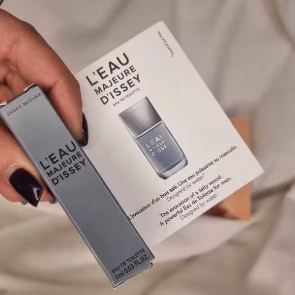سمپل ایسی میاکه لئو مژور د ایسی ( ISSEY MIYAKE – L’Eau Majeure d’Issey)