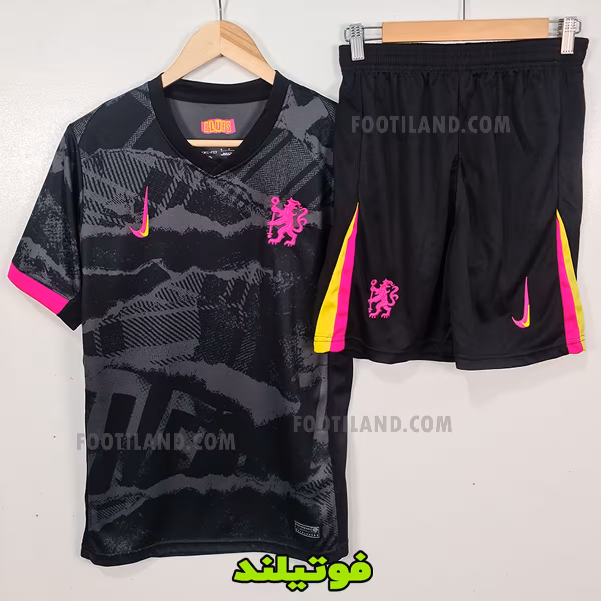 کیت سوم چلسی 2025