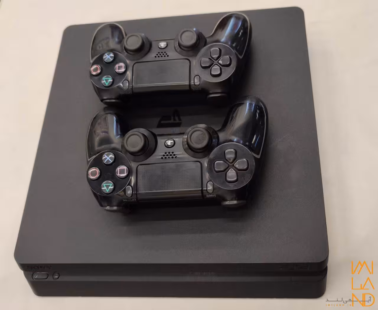 کنسول پلی استیشن 4 اسلیم سونی 1 ترابایت در حد نو