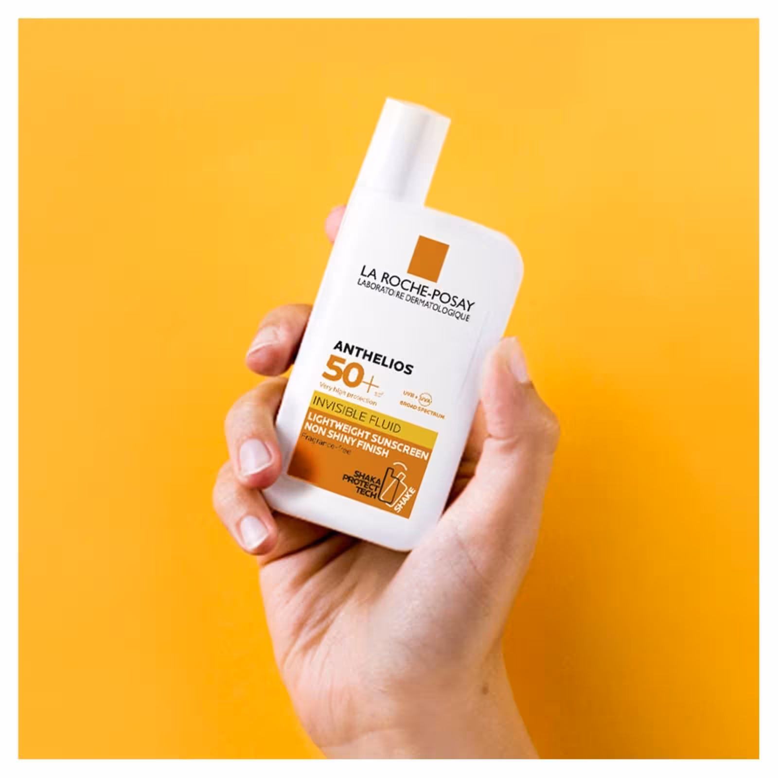 ضد آفتاب لاروش پوزای