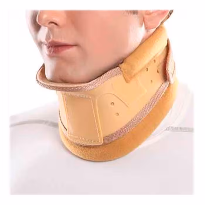 گردنبند طبی سخت چانه دار پاک سمن کد 039