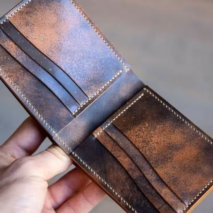 کیف پول جیبی رنگ بندی متنوع با امکان حک