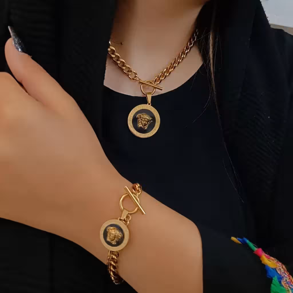 اکسسوری و بدلیجات دخترانه و زنانه ست گرنبند و دستبند