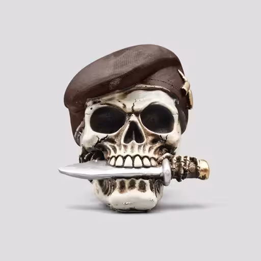 مجسمه اسکلت کماندو مدل Knife رنگ استخوانی کد Shah814