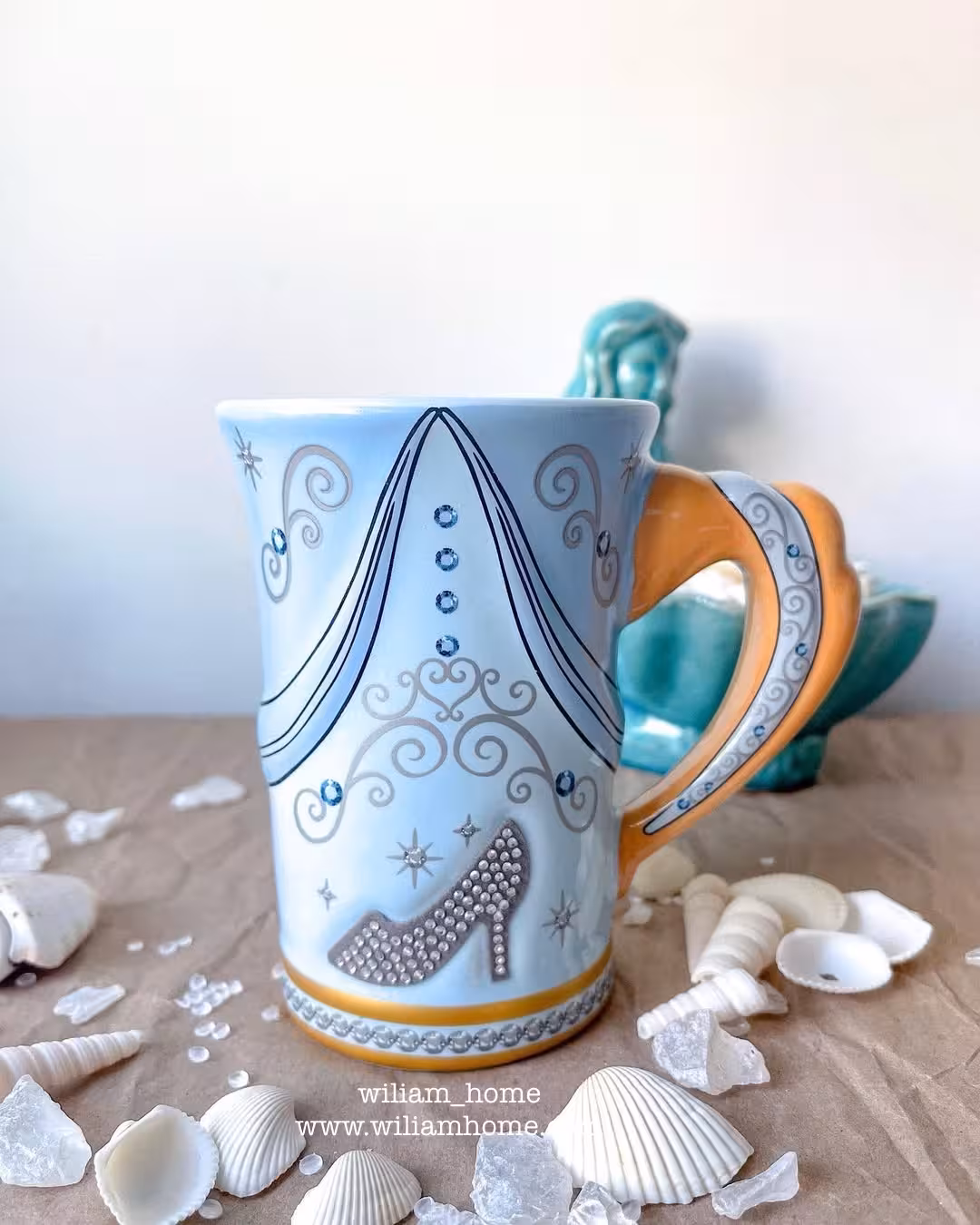 ماگ کلکسیونی دیزنی سیندرلا،Cinderella’s jeweled shoes