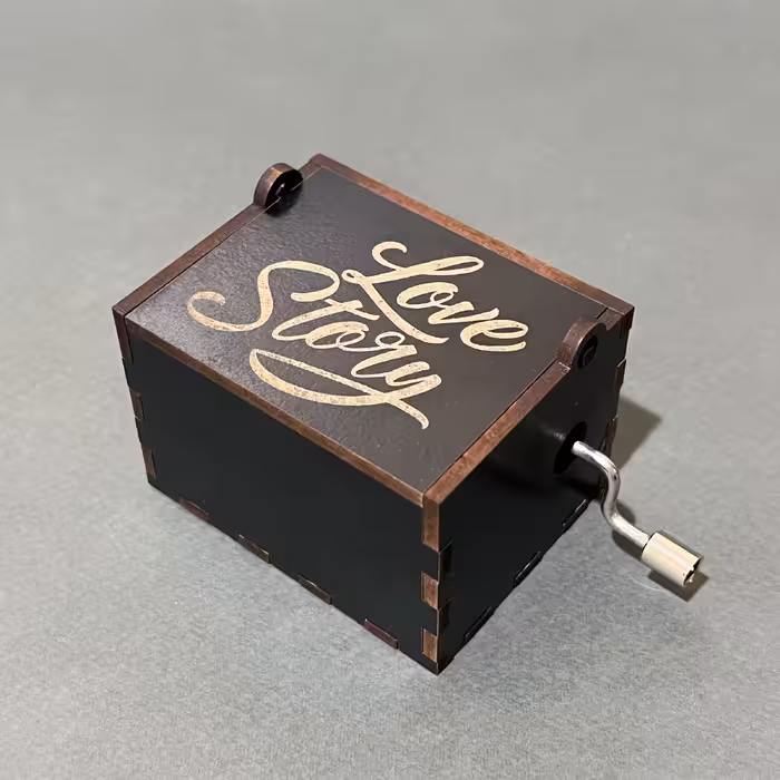 جعبه موزیکال اینو دلا ویتا مدل Arca ملودی عاشقانه لاو استوری طرح Love Story