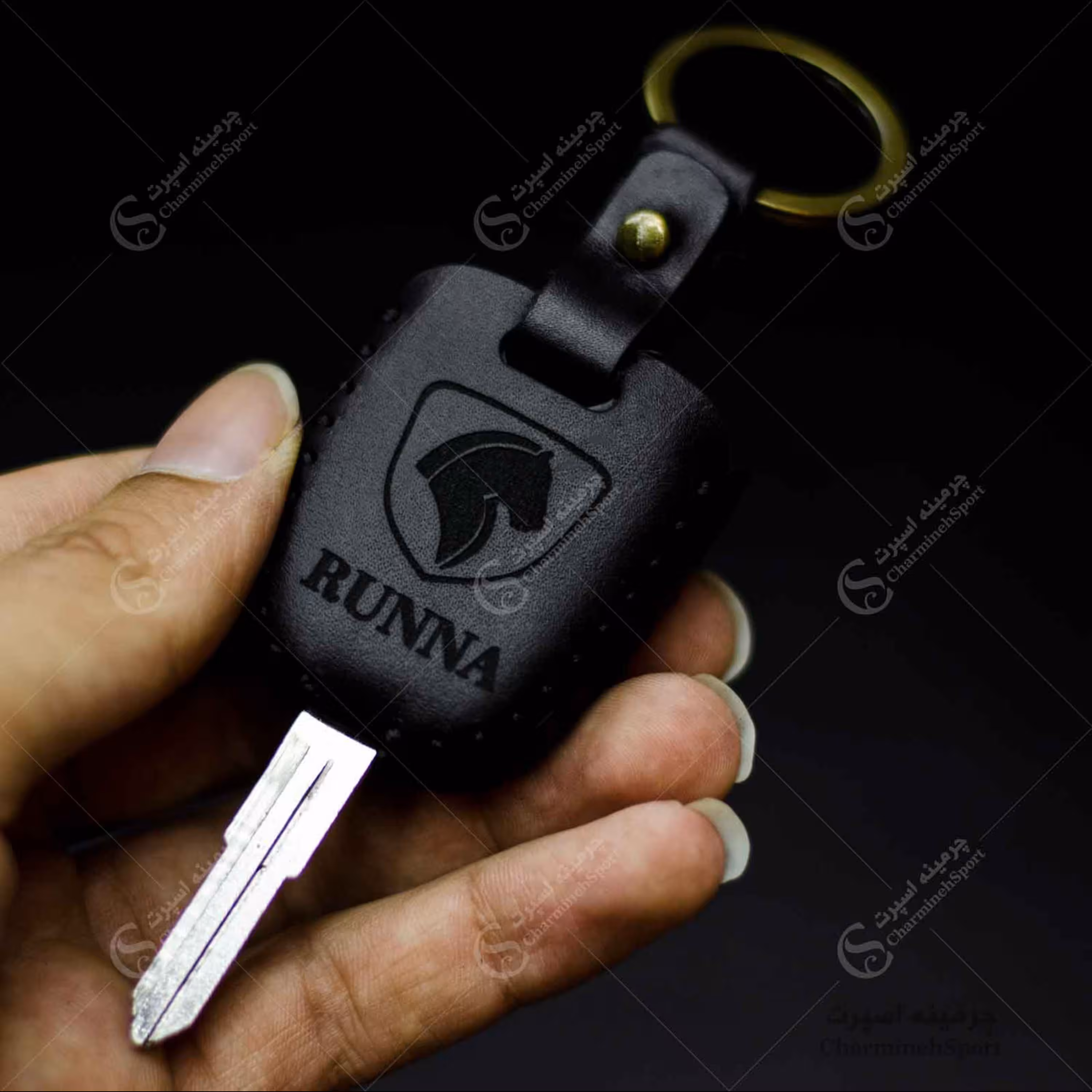 جاسوییچی چرم طبیعی گاوی مشکی  مناسب رانا و راناپلاس