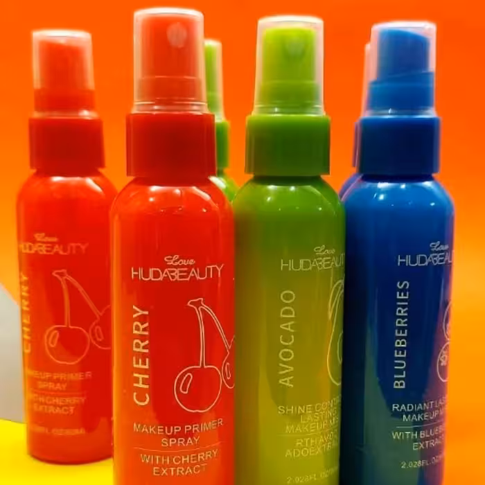 اسپری فیکس آرایش صورت بانوی خاص