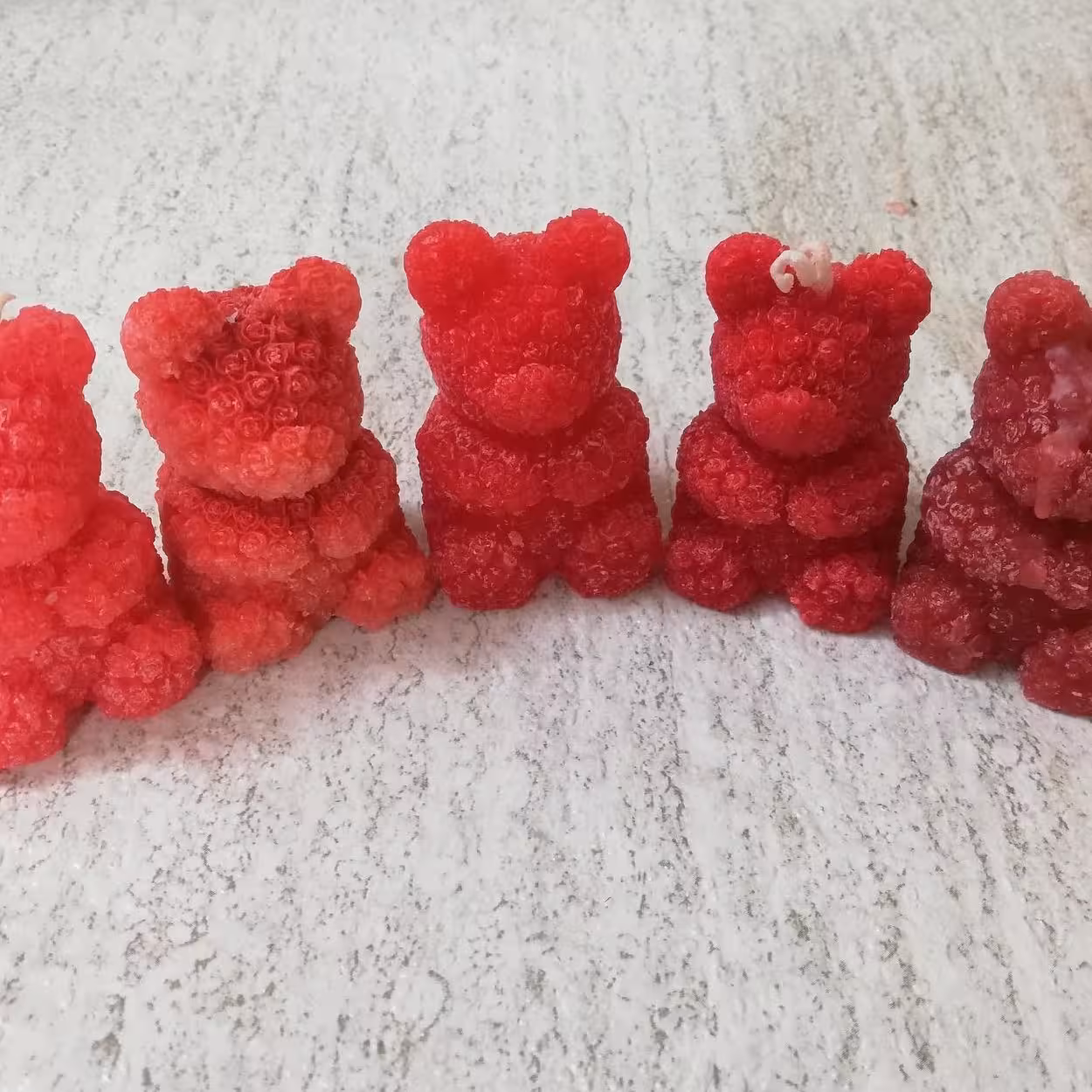 شمع خرس گلی