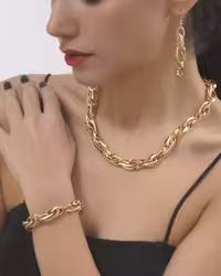 سرویس طرح طلا زنانه مدل شانل، برند شین،به همراه کارت ضمانت💍