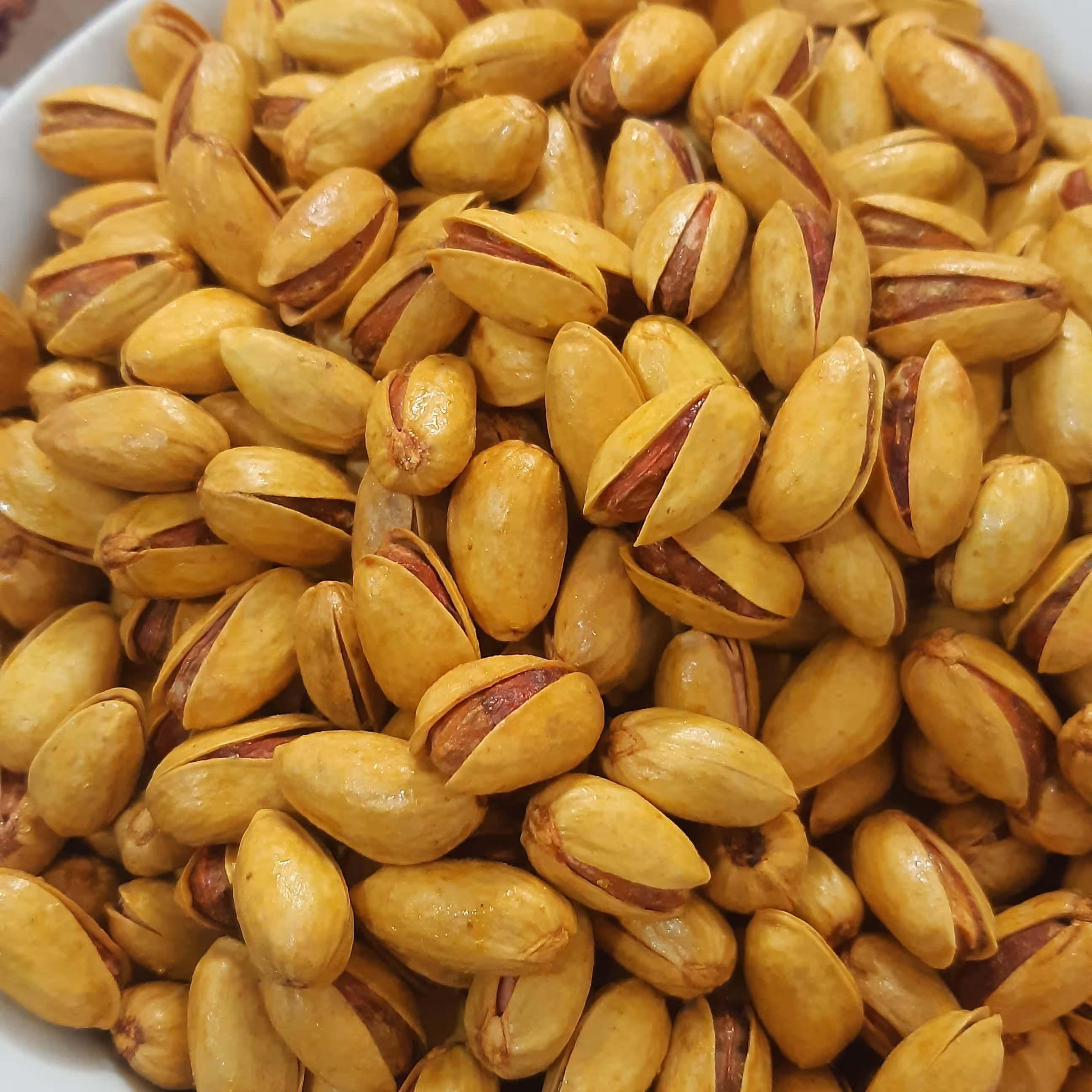 پسته فندقی(بو داده.)