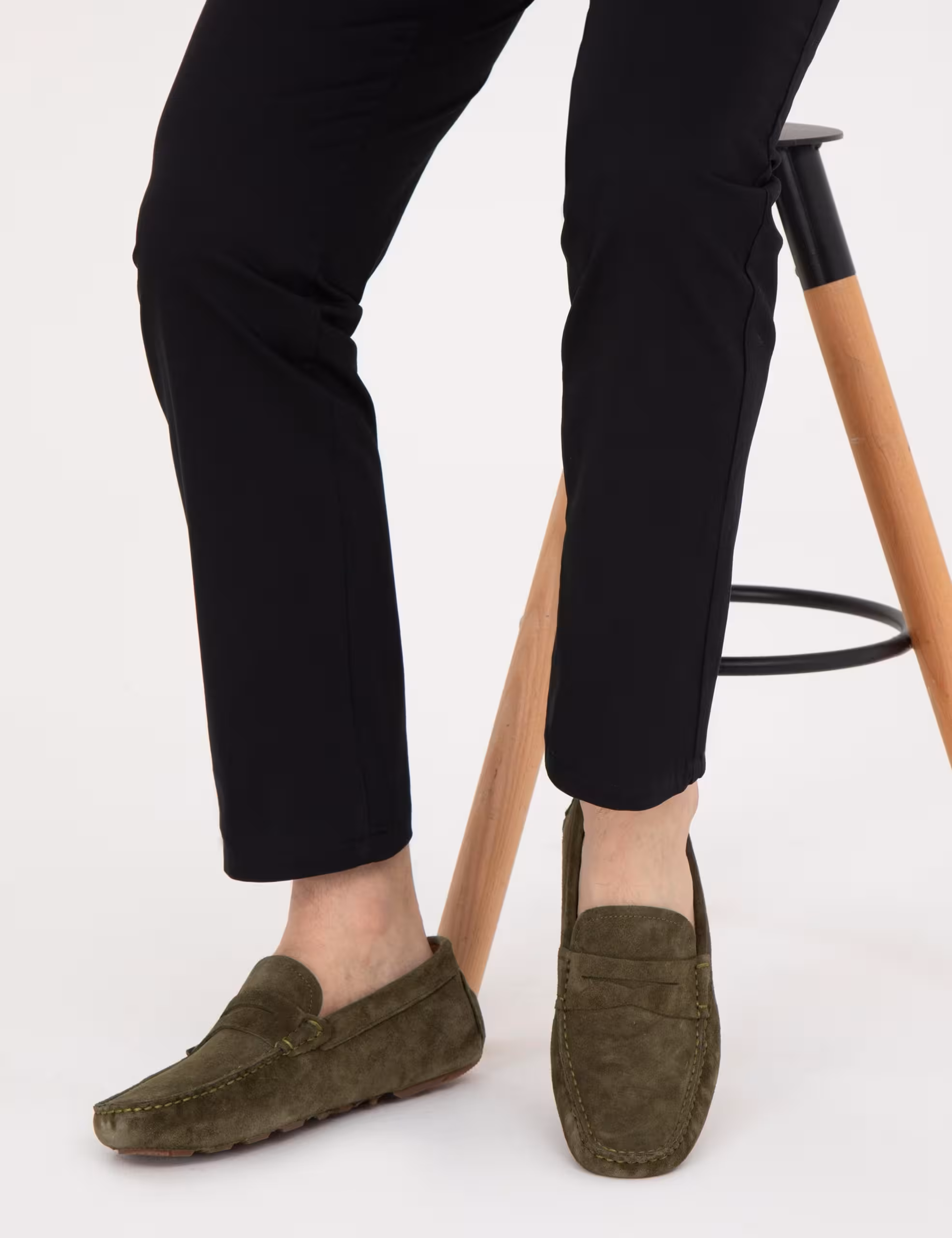 کفش لوفر مردانه خاکی روشن پیرکاردین - فروشگاه لباس شهرمون