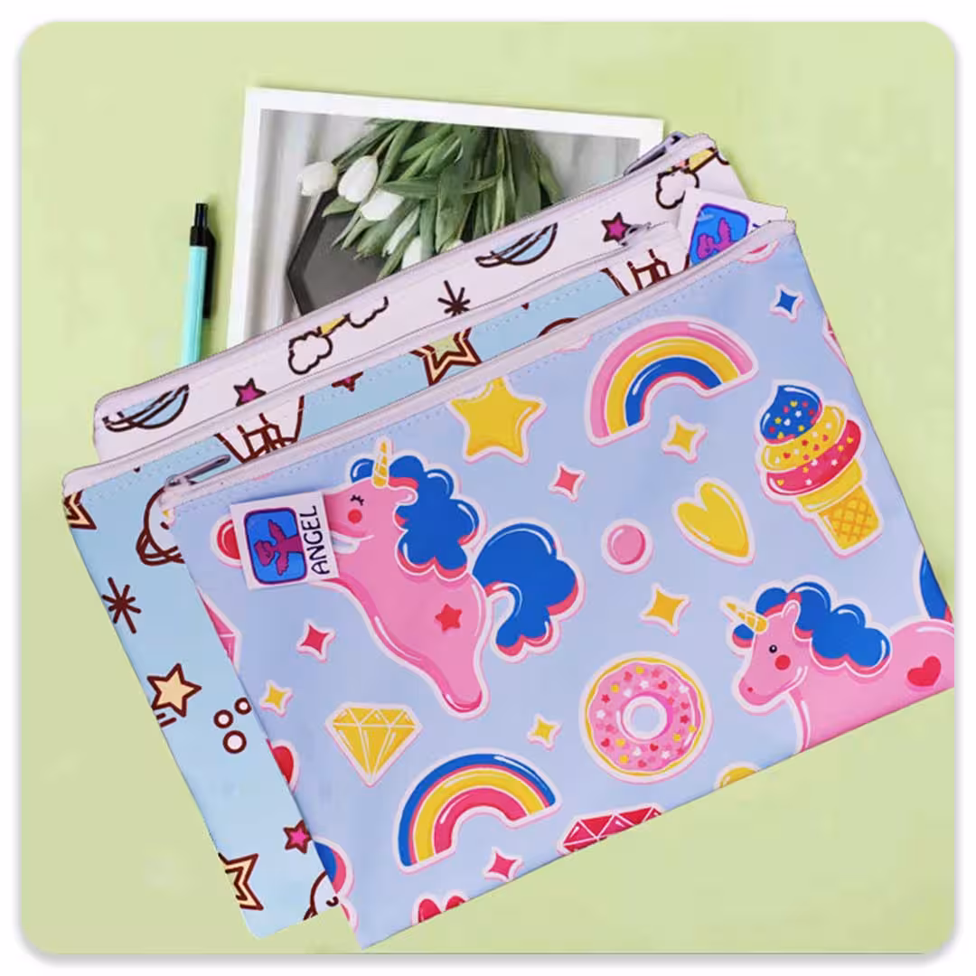 کاور A4 طرح یونیکورن جذاب