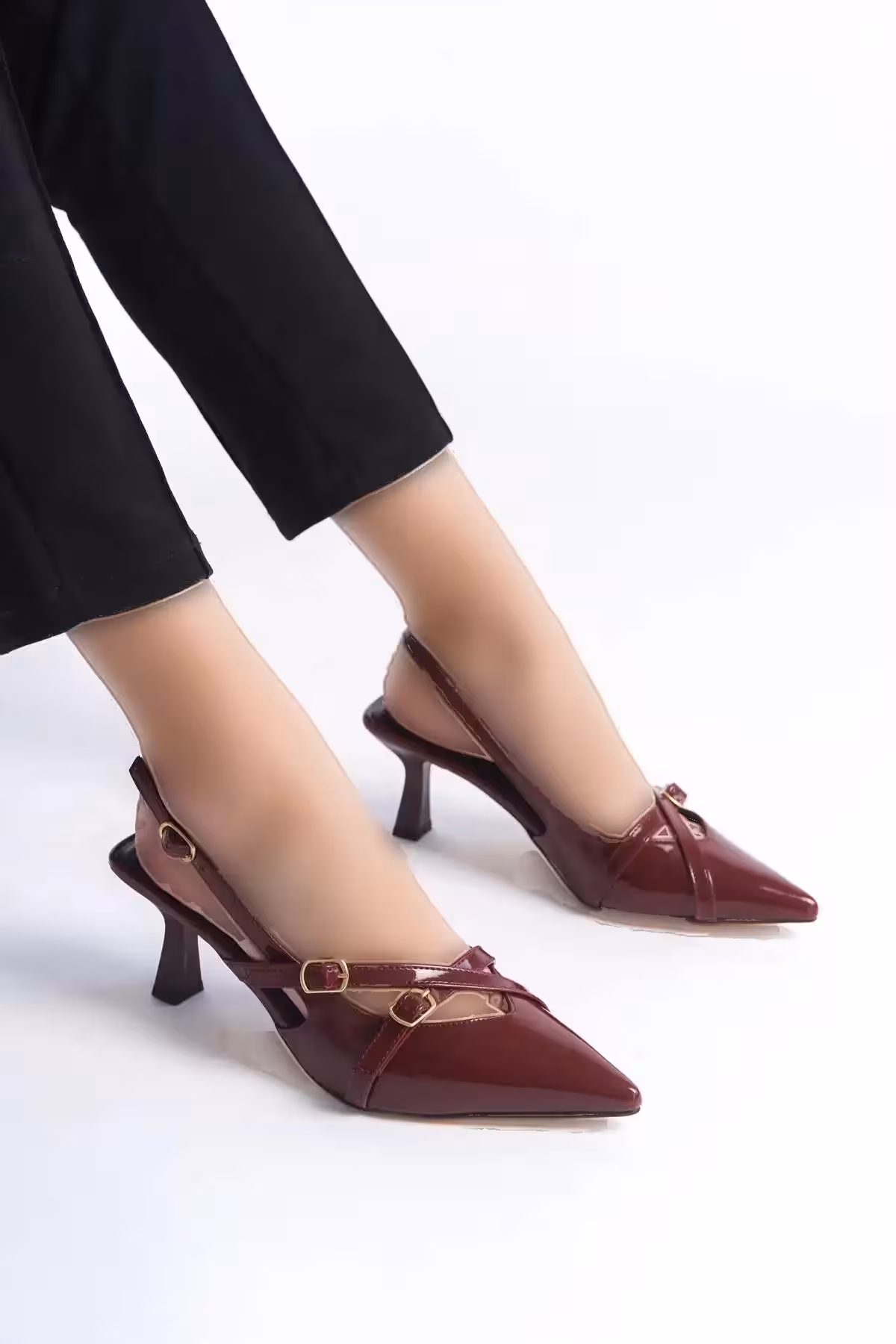 گیلاس قرمز Claret قرمز لاکی چرم نوک تیز سگک کفش پاشنه دار – 424