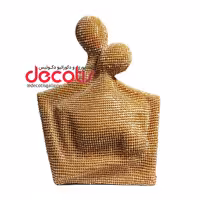 مجسمه آغوش عشق طرح نگینی طلایی