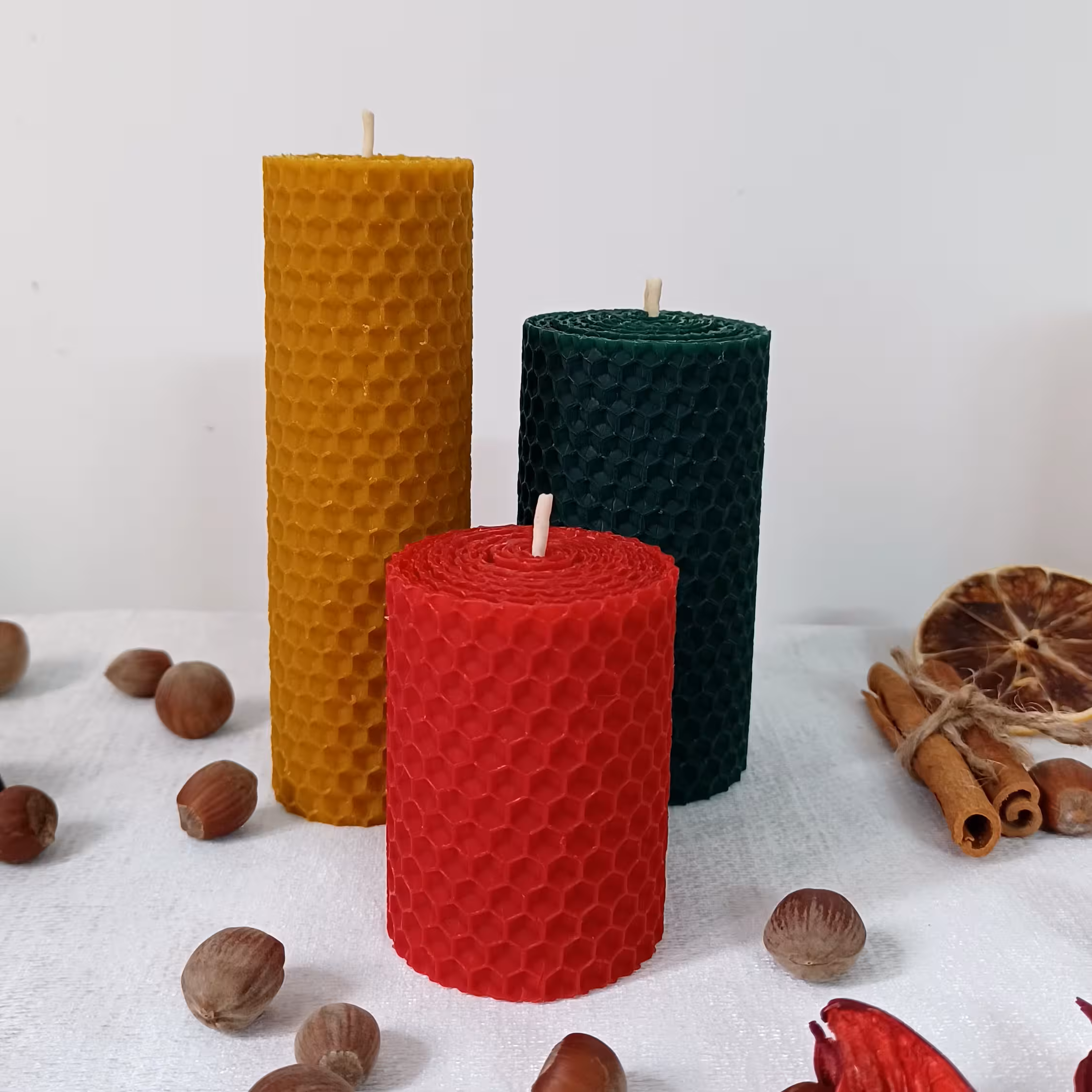 شمع پاییزی موم عسل ( ست سه تایی )  شمع استوانه ای ، شمع دستساز  و طبیعی 