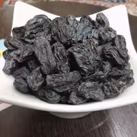 مویز سیاه هسته ترد