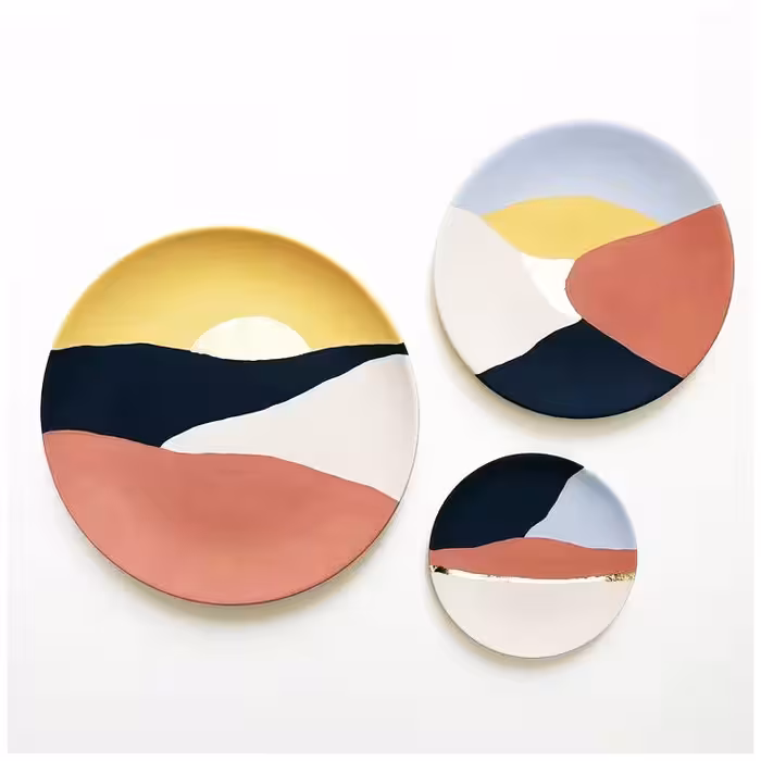 بشقاب دیوارکوب سفالی طرح کویر کد S 058 مجموعه 3 عددی