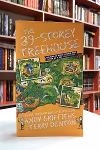 The 39-Story Treehouse اثر Andy Griffiths