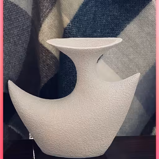 گلدان دکوری مدل مینیمال