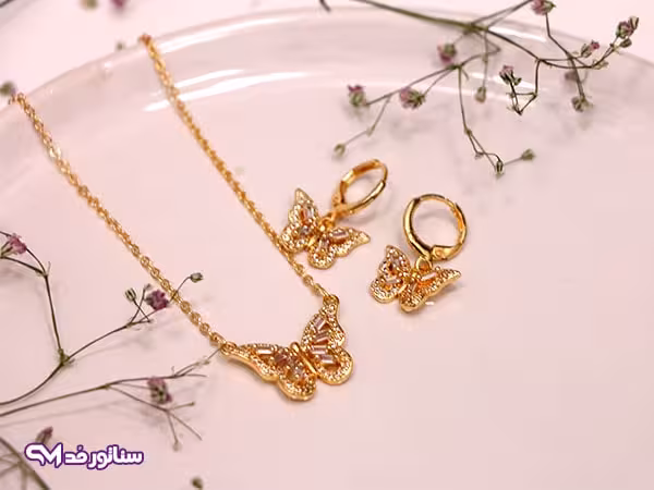 نیم ست طرح پروانه N8126