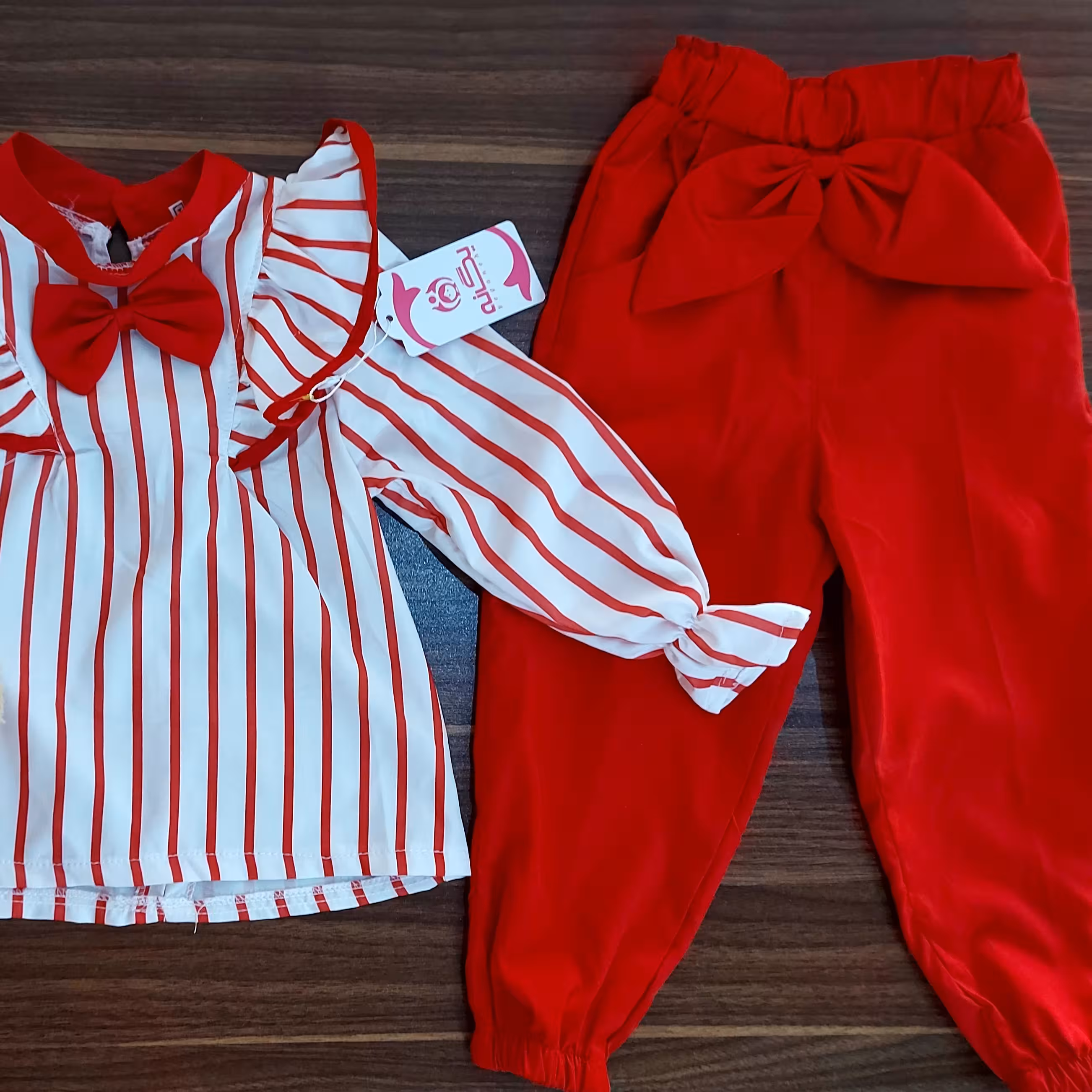 لباس بچگانه  شومیز و شلوار جنس میرو و حریر  سایز 45 