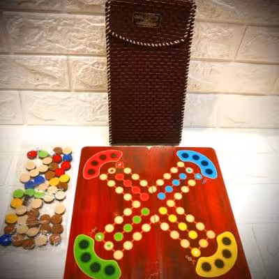 تخته نرد و منچ مسافرتی کوچک