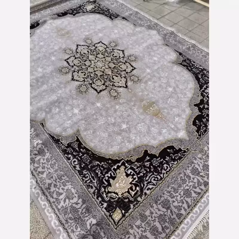 فرش 12متری ماشینی کاشان طرح سلنا نقره ای بی سی اف (باارسال رایگان)