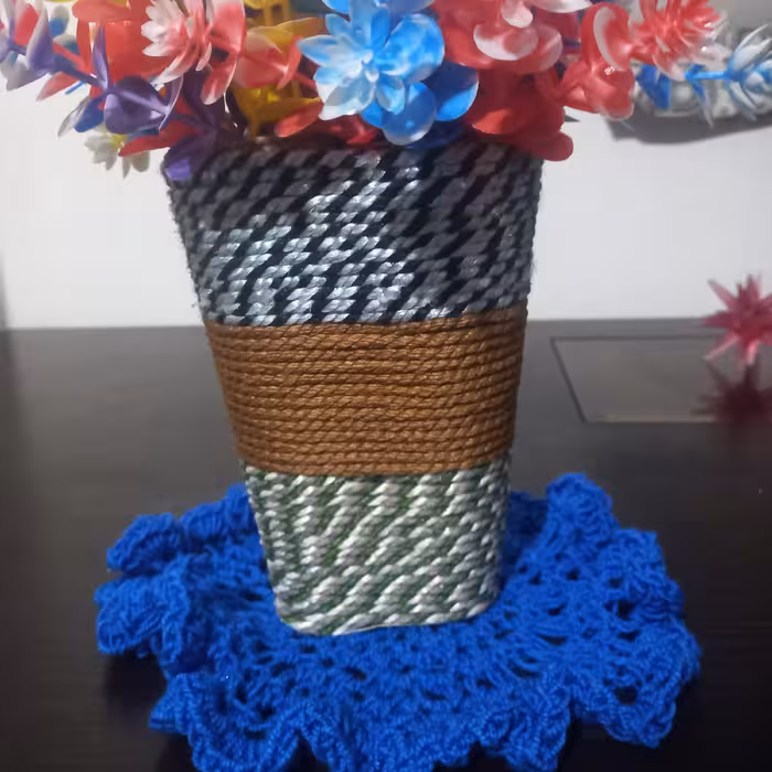 رو میزی ابی بافتنی