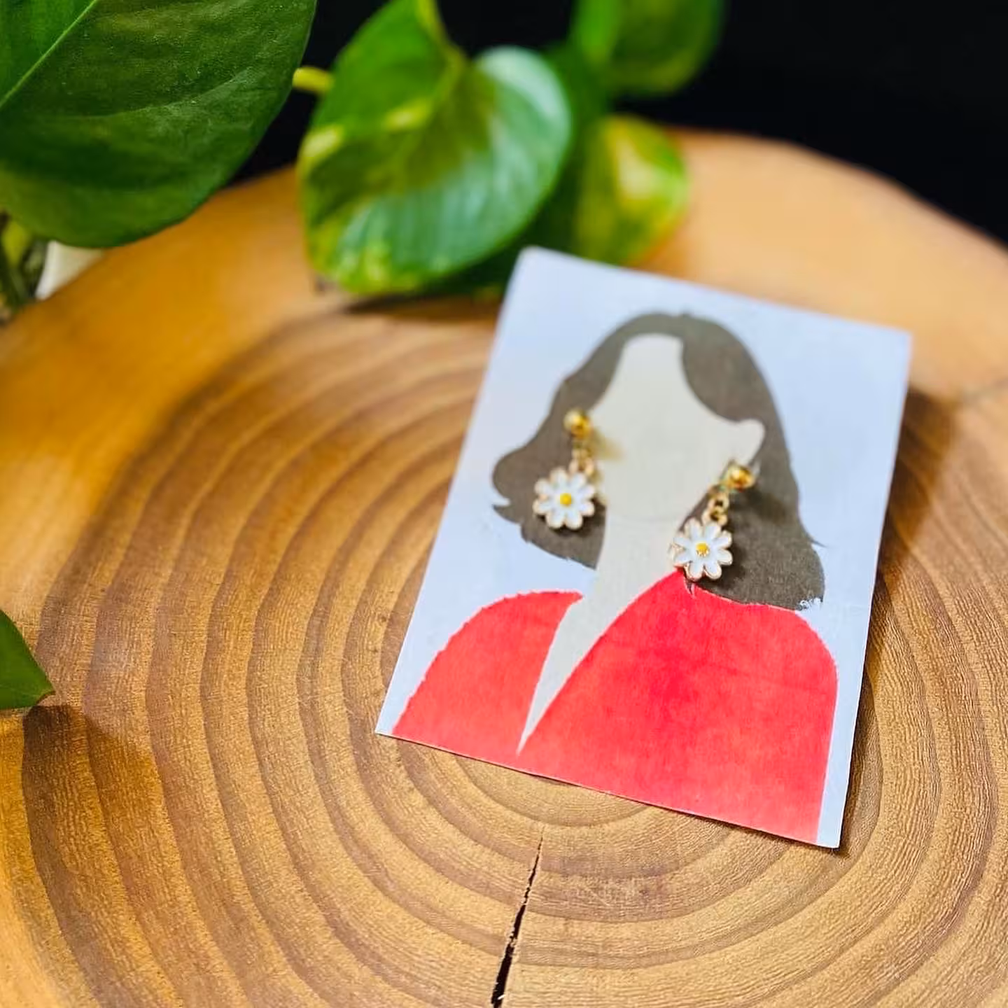 گوشواره بابونه ریز (رنگ ثابت استیلی )