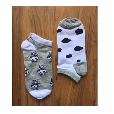 جوراب مدل مچی لنگه به لنگه طرح گاو کد 126