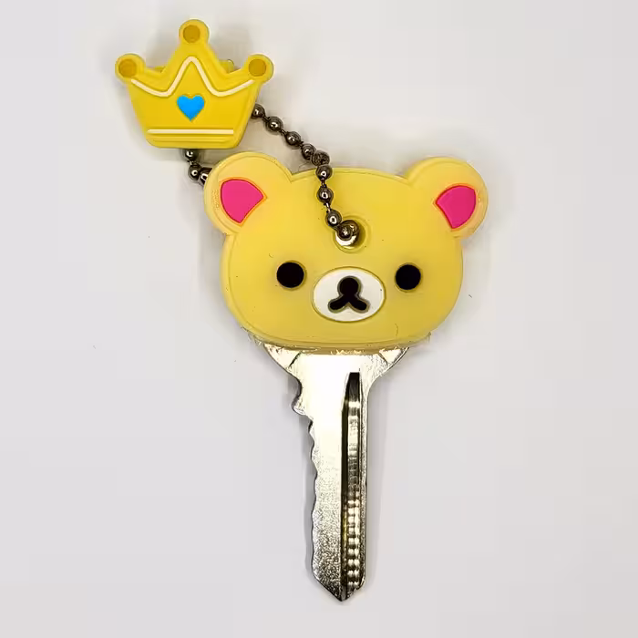 کاور کلید مدل Bear T04 به همراه آویز مجموعه 2 عددی