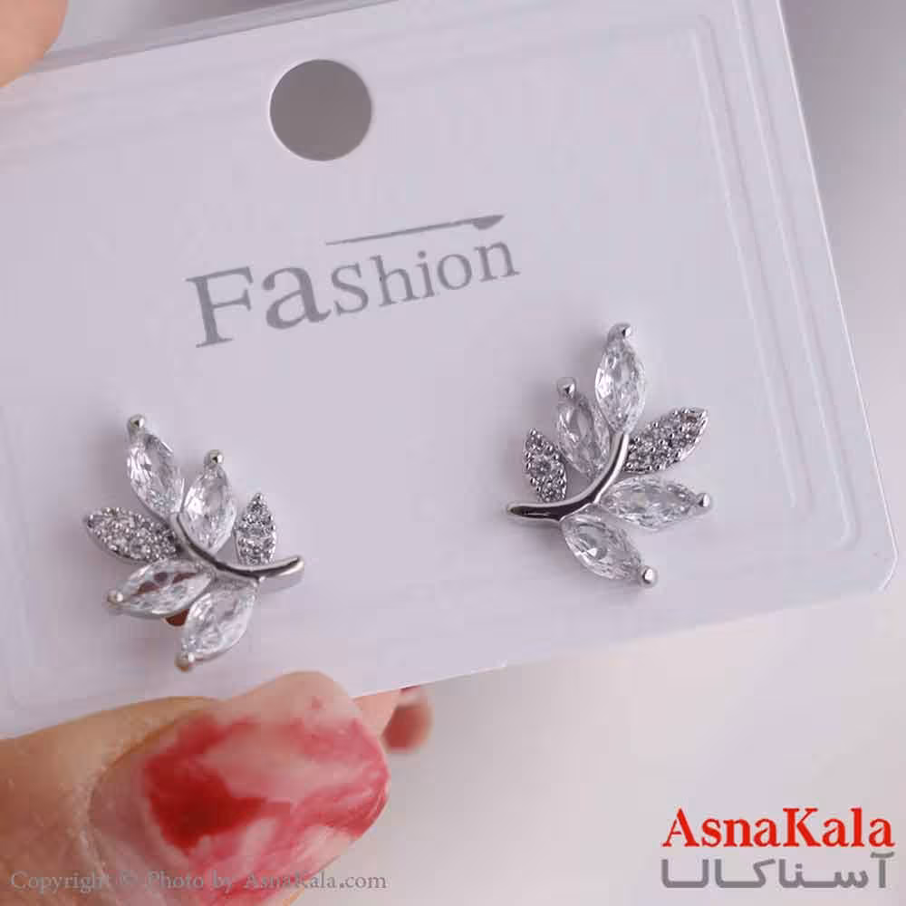 گوشواره دخترانه مینیمال مدل برگ نقره ای استیل 316 کد GSH15647W