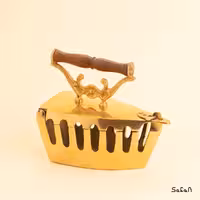 اتو ذغالی برنجی سایز 2