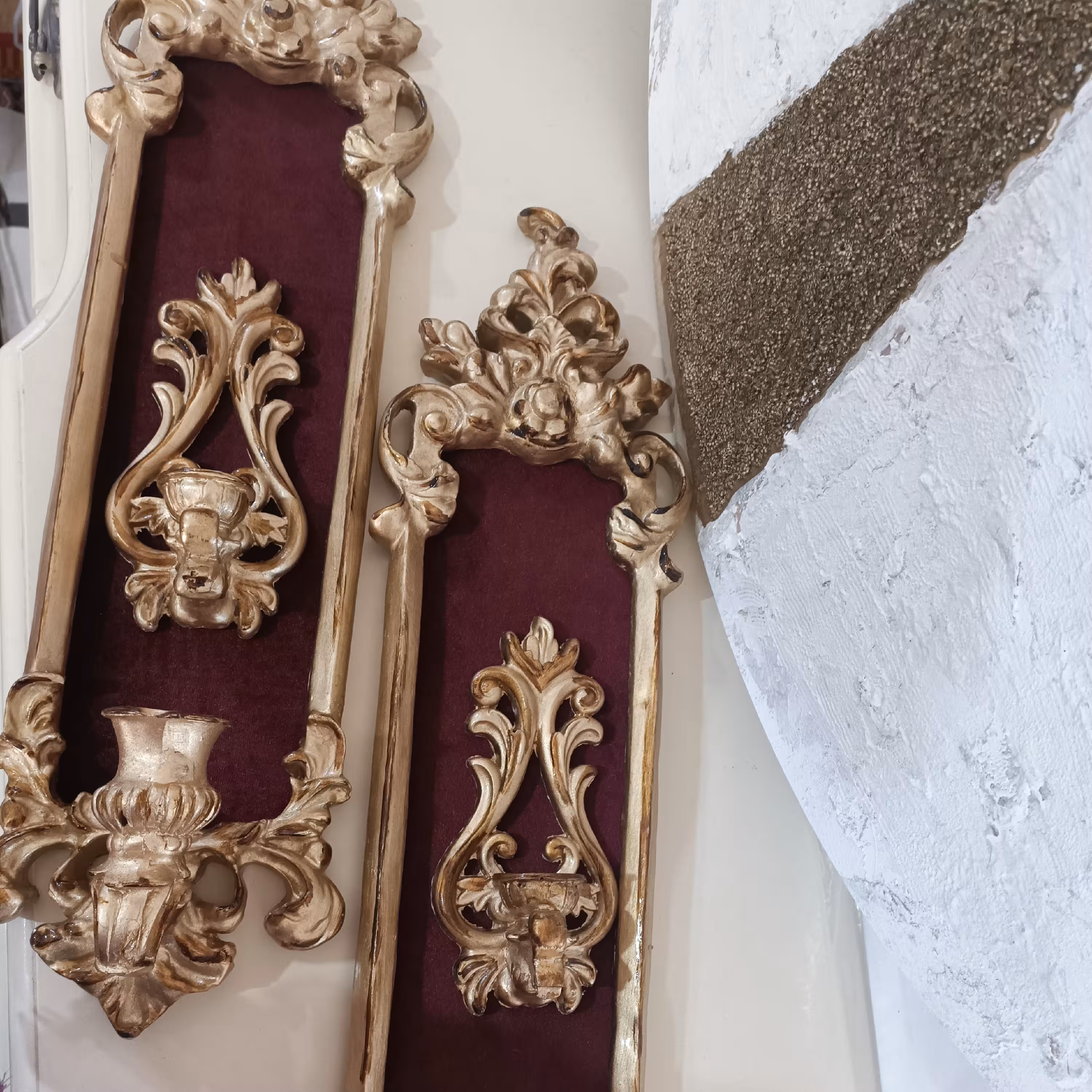 دیوار کوب مخملی 