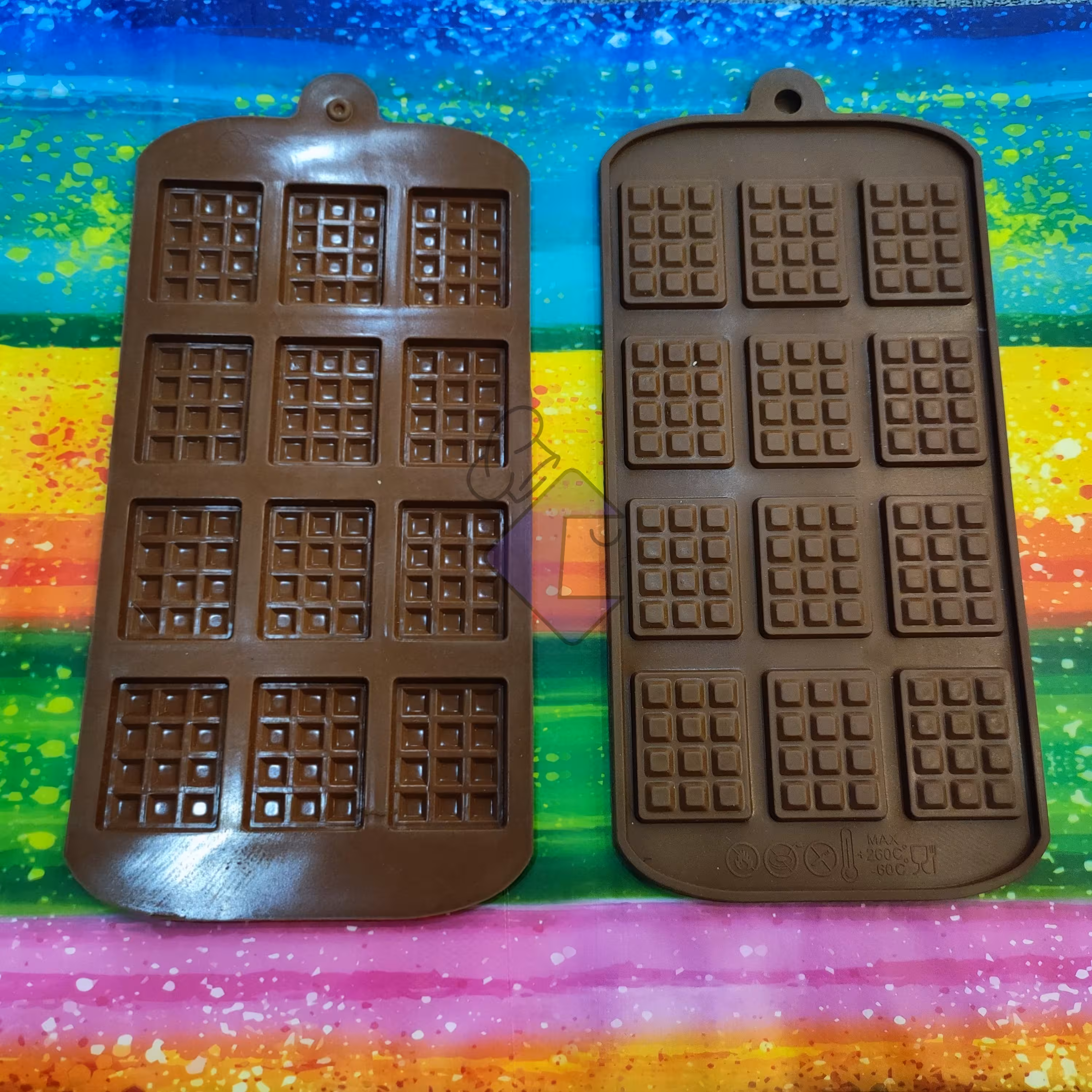 قالب شکلات سیلیکونی مدل مینی تبلتی