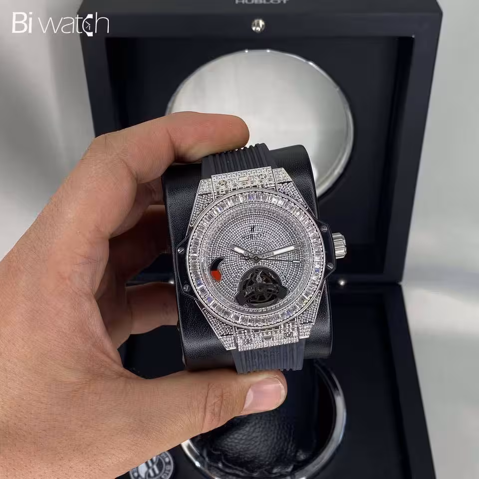 ساعت مچی مردانه  هابلوت مدل Hublot Diamonds 7893H