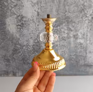 پایه ظروف مدل کاپ طلایی کوچک