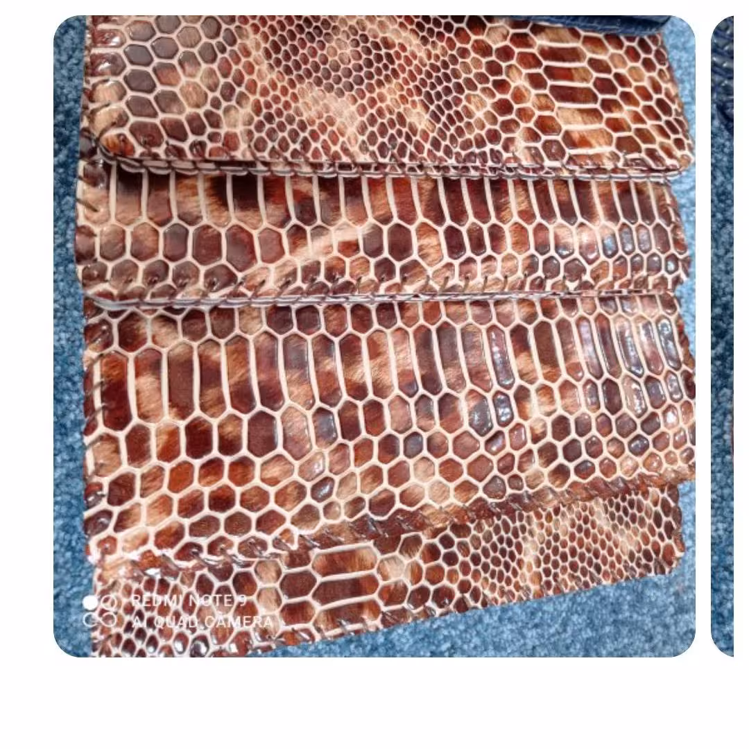 کیف پول طرح پلنگی دستدوز سبک و جادار