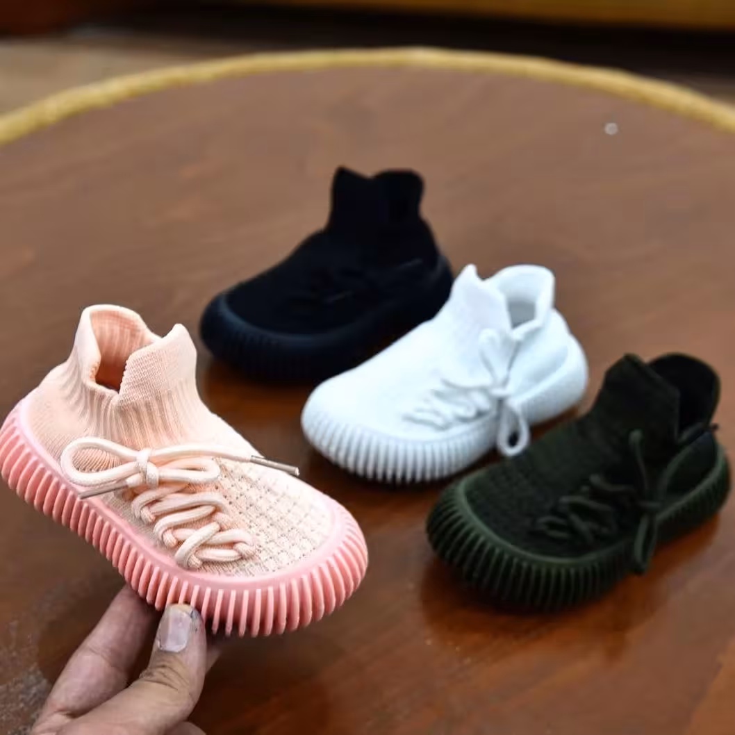 جورابی دخترانه و پسرانه جنس قابل انعطاف 24 الی 37