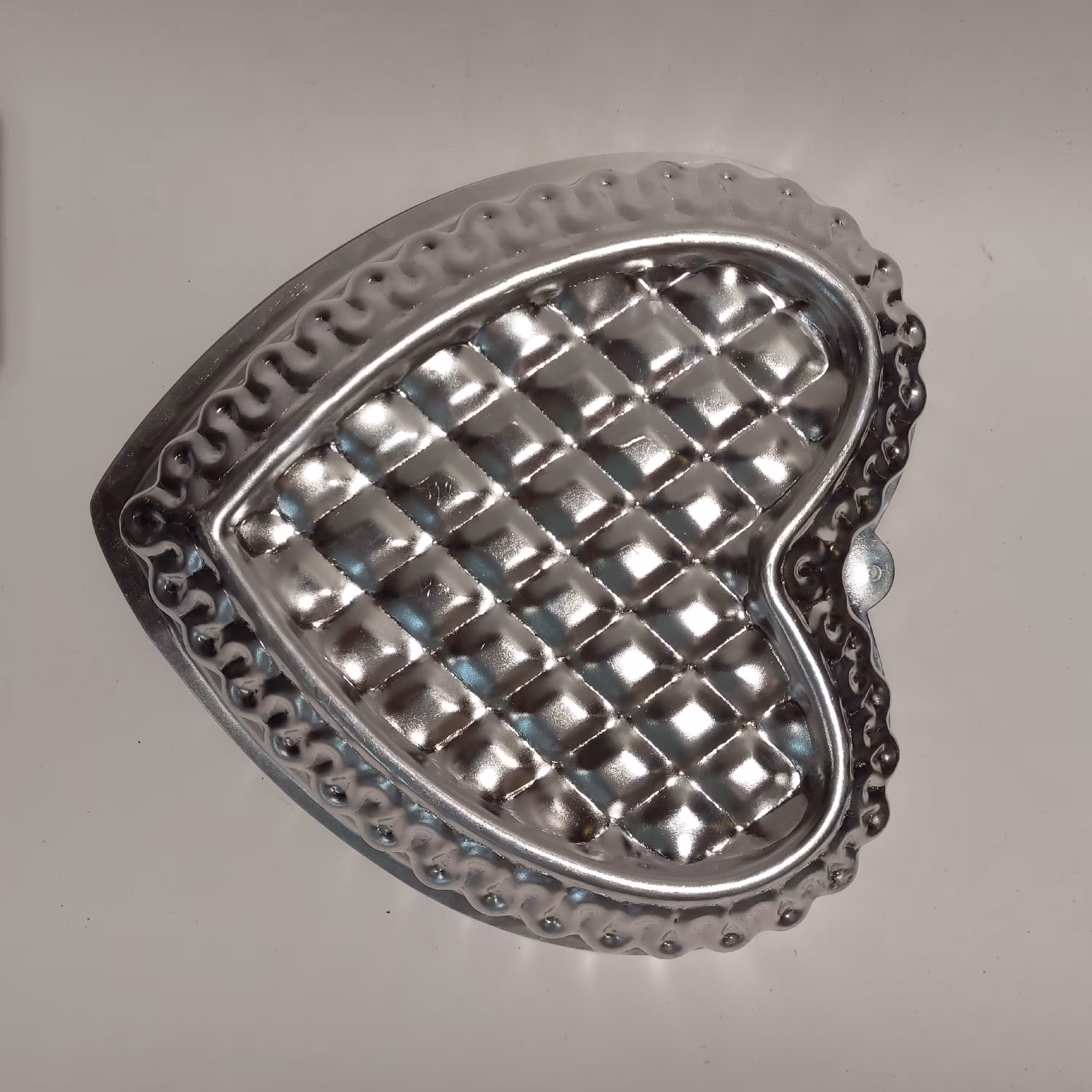 قالب ژله و کیک قلبی